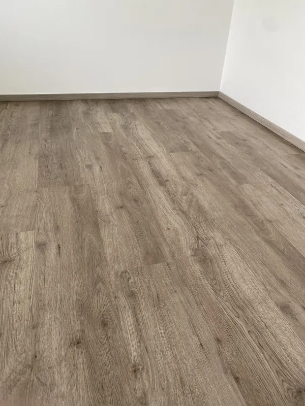 Realizace – Vinylové Podlahy